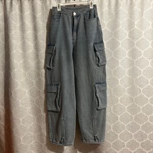 Manière De Voir High Waisted Cargo Jeans